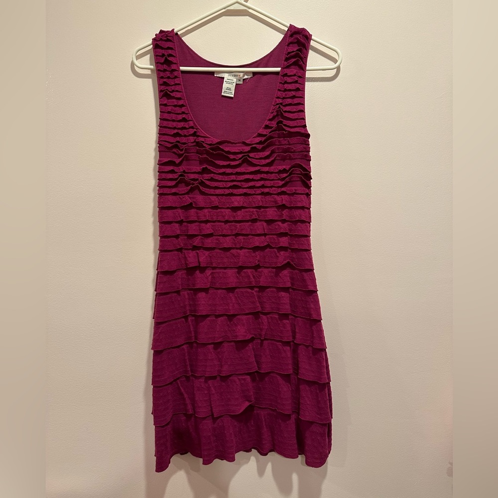STUDIO M - Ruffled Burgundy Midi Dress